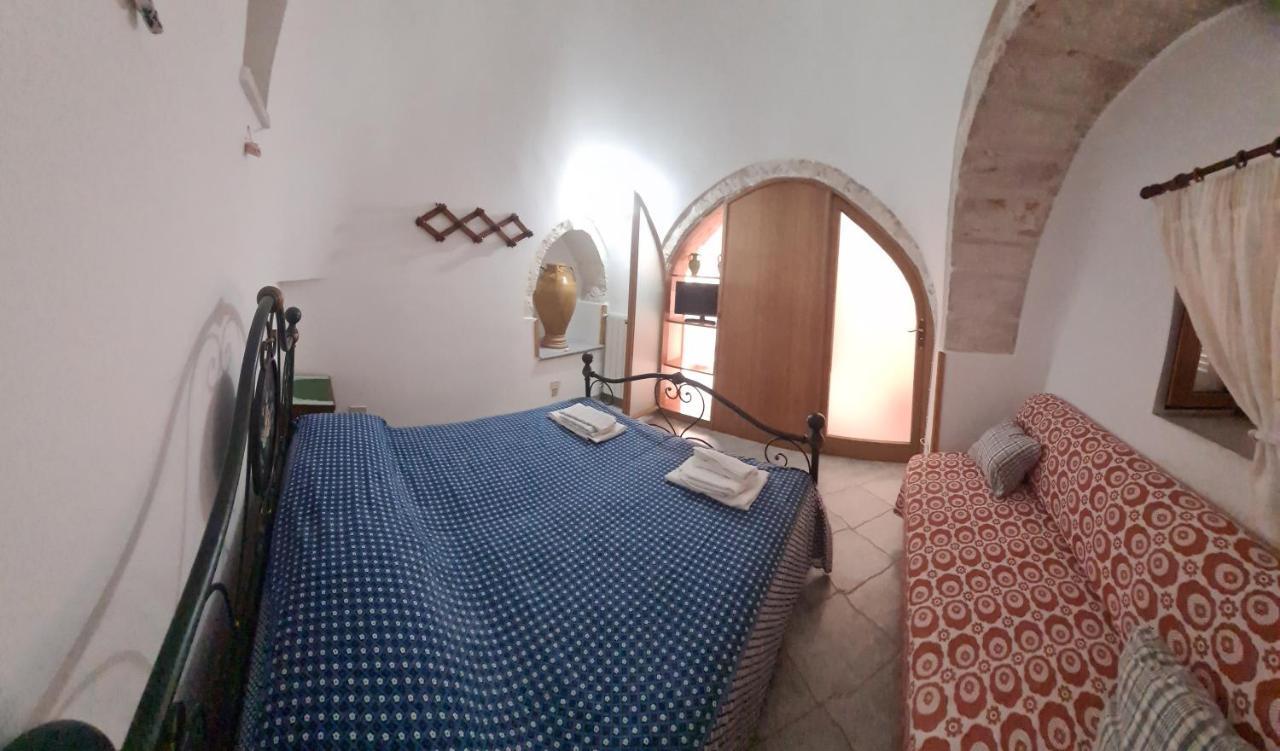 Trulli Della Masseria Staffone 阿尔贝罗贝洛 外观 照片